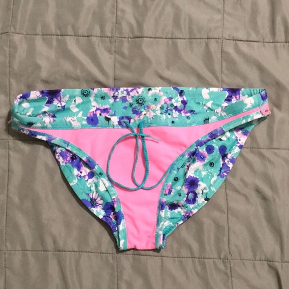 Speedo Missy Franklin Bikini Set, Purple/Aqua/Pink/White Floral Print, Large - Picture 3 of 4